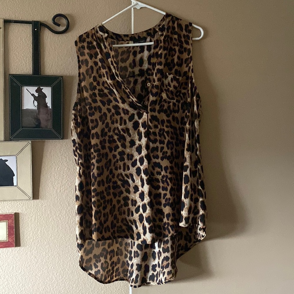 Love this top only worn a few times